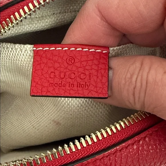 Authentic Gucci Soho Disco Red Pebbled Leather Crossbody w/ Dust Bag - Picture 7 of 15
